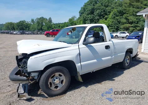 2004 Chevrolet Silverado 1500 Work Truck z USA, uszkodzony, nr VIN 1GCEC14X64Z315932